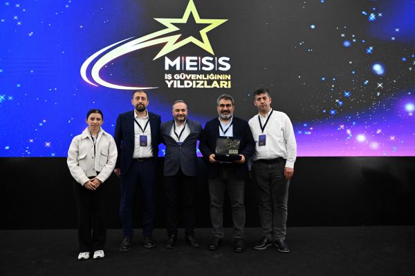 ANADOLU ISUZU’YA “İŞ GÜVENLİĞİNİN YILDIZLARI” ÖDÜLÜ