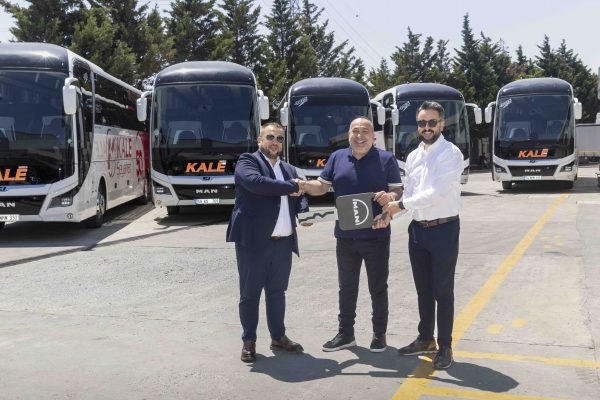 KALE SEYAHAT,  KALİTELİ BİR SEYAHAT DENEYİMİ  İÇİN ÖDÜLLÜ MAN LİON’S COACH’U TERCİH ETTİ