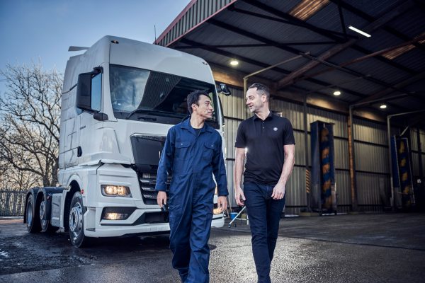 ZF [PRO]SERVİCE; KAMYON, TREYLER VE OTOBÜS FİLOLARININ ‘ÇALIŞMA SÜRELERİNİ’ EN ÜST SEVİYEYE ÇIKARIYOR